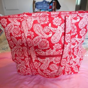 Vera Bradley Large 'Vera' Tote in Red/White Bandana NEW - Zipper top